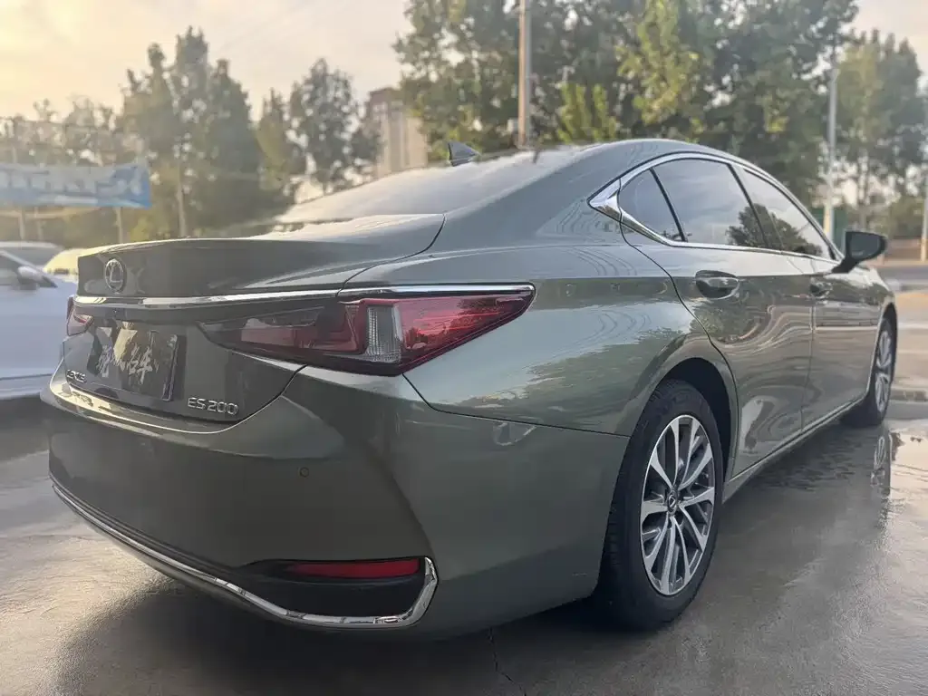 Lexus ES 2023 из CN, фото 9