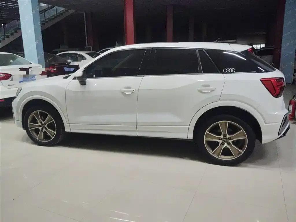 Audi Q2L 2022 из CN, фото 5