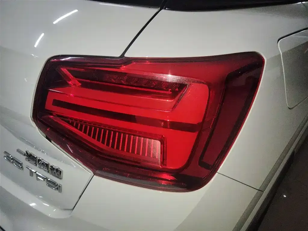 Audi Q2L 2022 из CN, фото 8