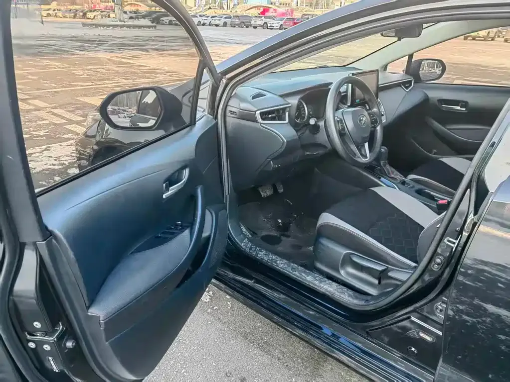 Toyota Corolla 2022 из CN, фото 10