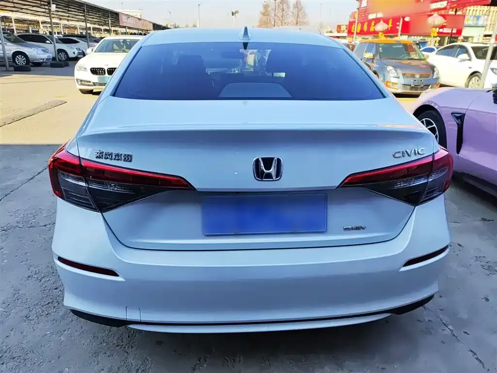 Honda Civic — фото 5