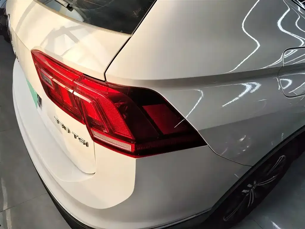Volkswagen Tiguan L 2021 из CN, фото 8