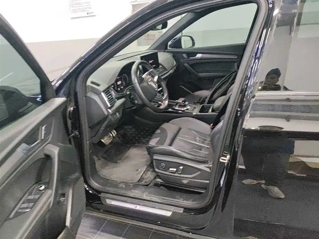 Audi Q5L 2024 из CN, фото 6