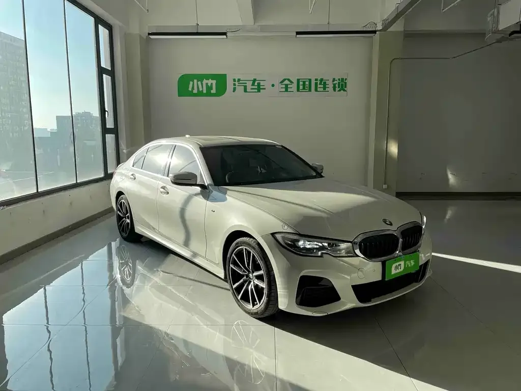 BMW 3 Series 2022 из CN, фото 8