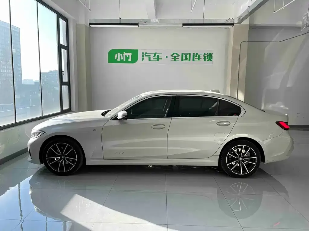 BMW 3 Series 2022 из CN, фото 7