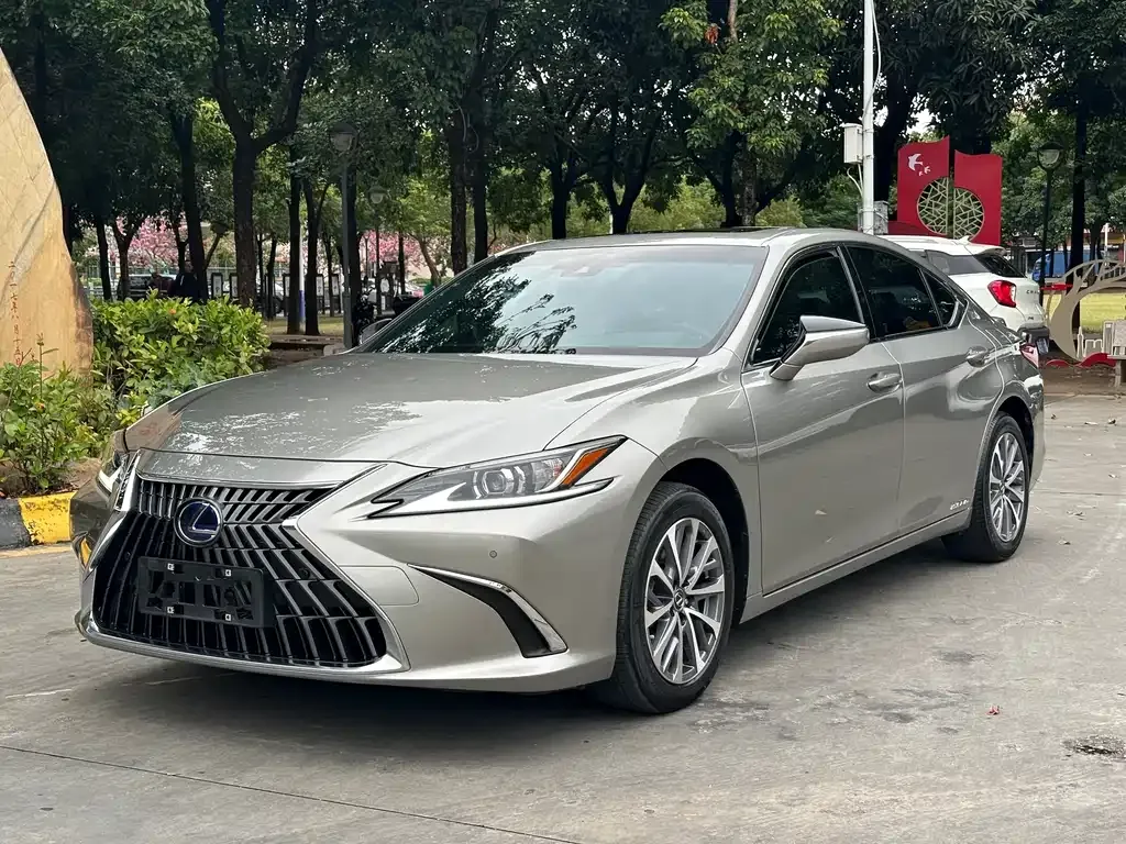 Lexus ES 2022 из CN, фото 1