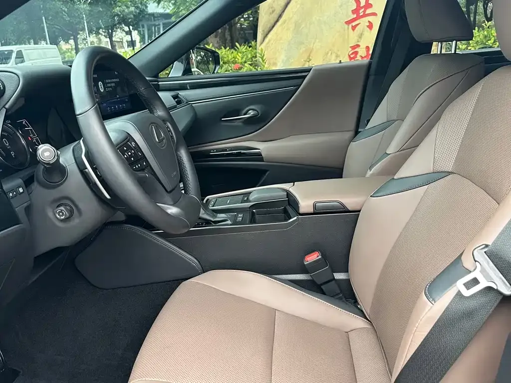 Lexus ES 2022 из CN, фото 9