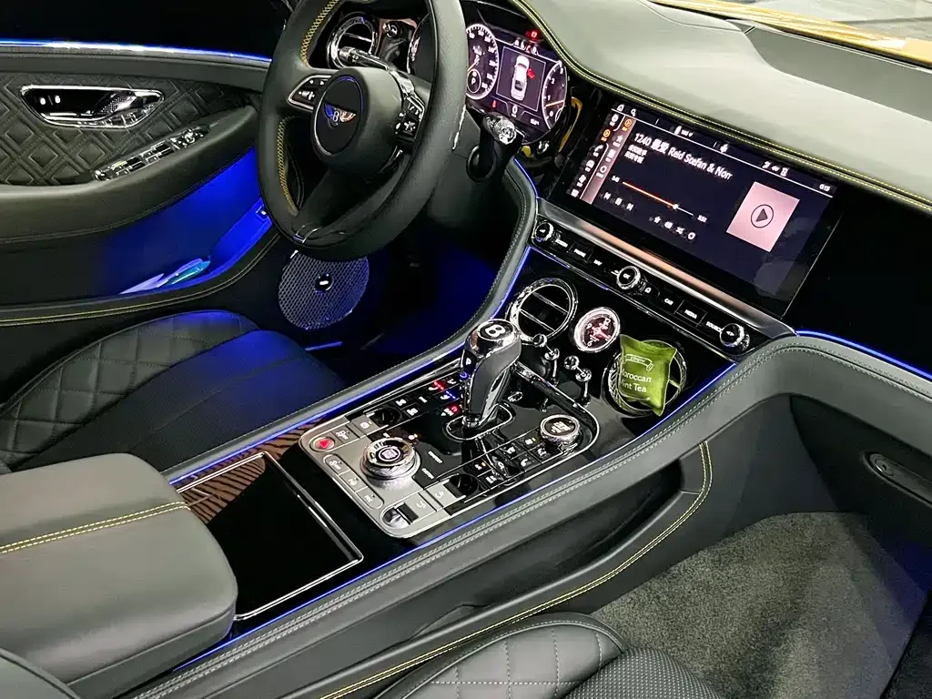 Bentley Continental 2022 из CN, фото 5