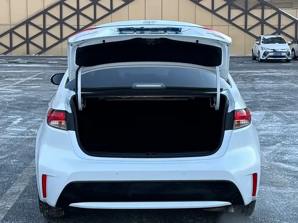 Toyota Levin 2022 из CN, фото 2