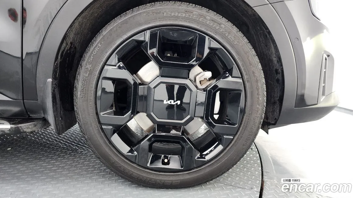 Kia Sorento — фото 6