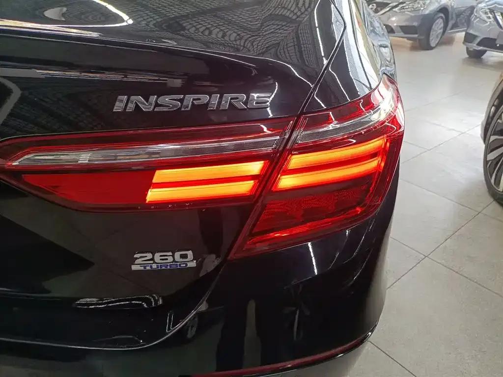 Honda Inspire — фото 5