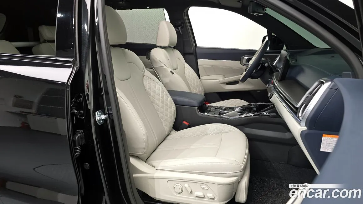 Kia Sorento — фото 8