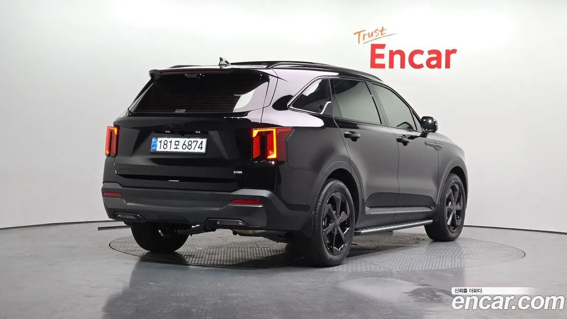 Kia Sorento — фото 3