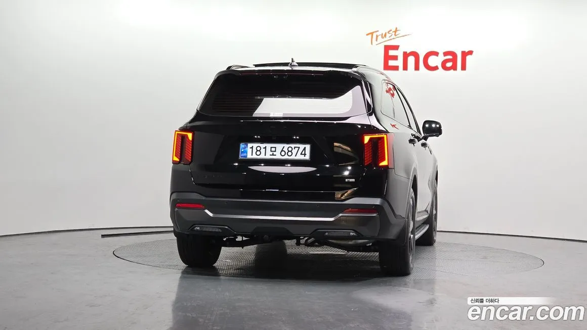 Kia Sorento — фото 4