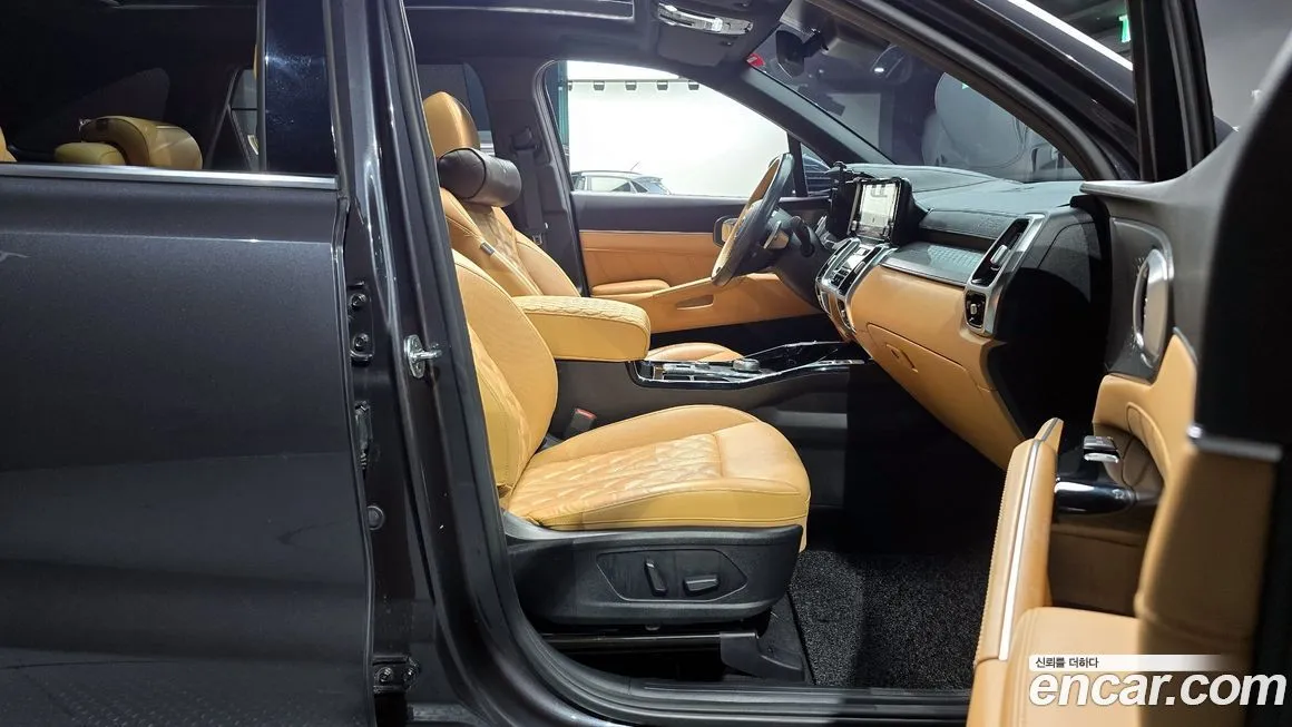 Kia Sorento — фото 9