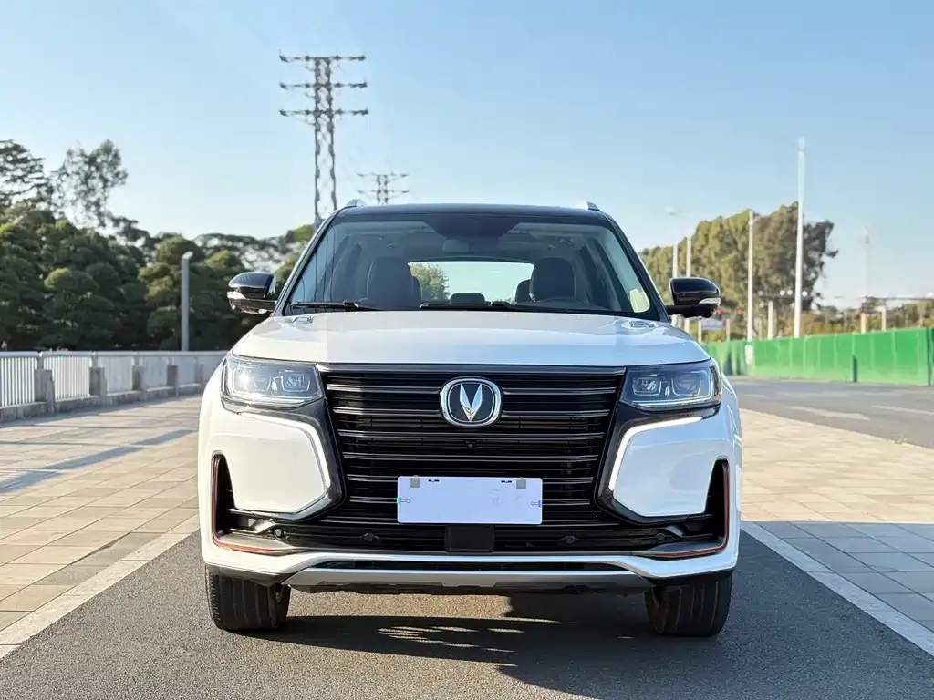 Changan CS95 — фото 10