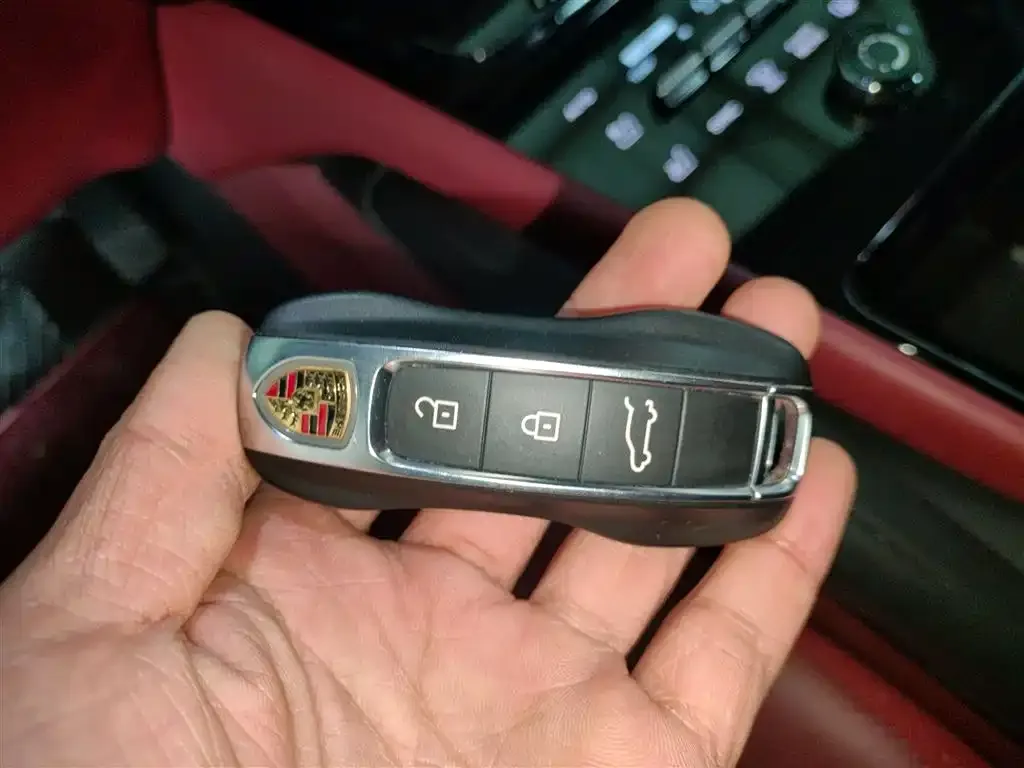 Porsche Cayenne 2024 из CN, фото 2