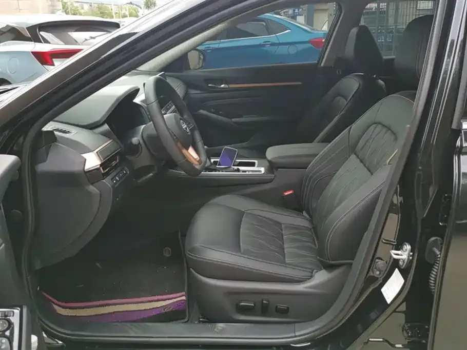 Nissan Teana 2025 из CN, фото 4