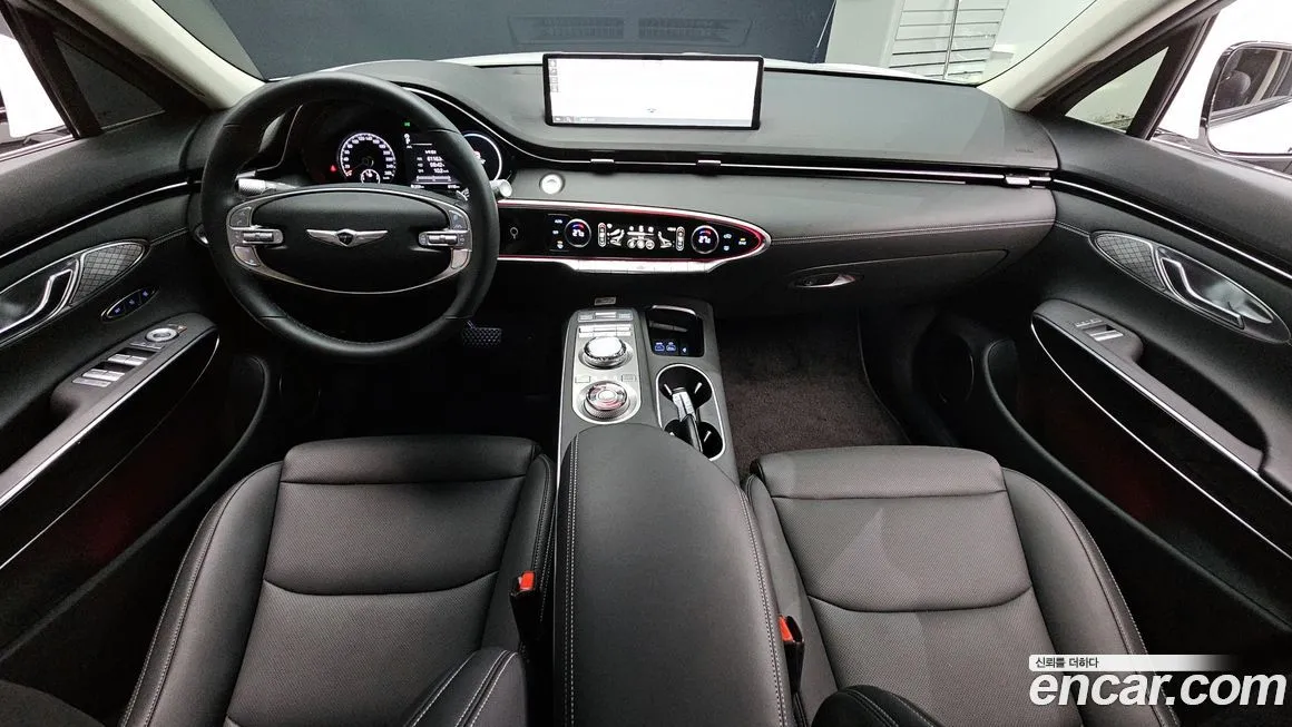 Genesis GV70 — фото 10