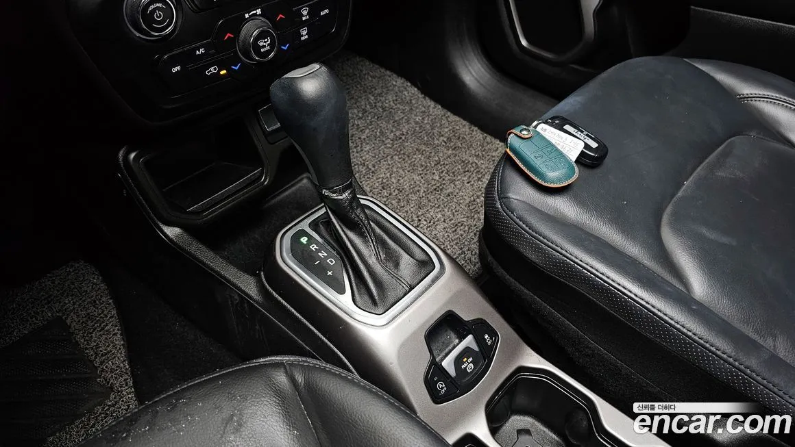 Jeep Renegade 2022 из KR, фото 10