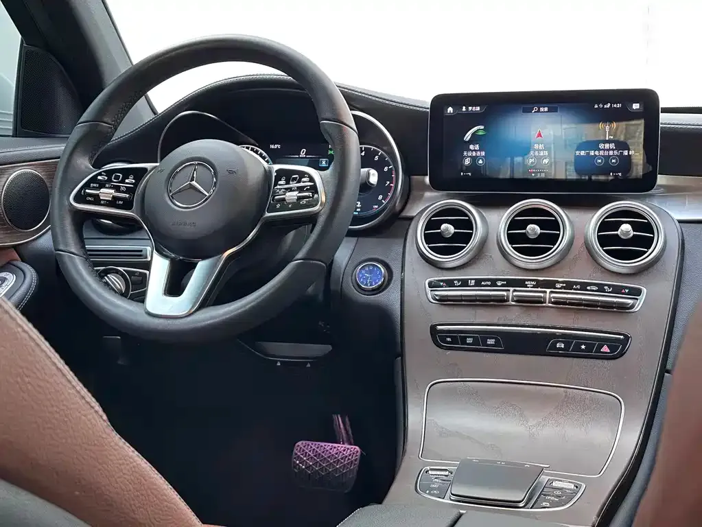 Mercedes-Benz GLC — фото 10