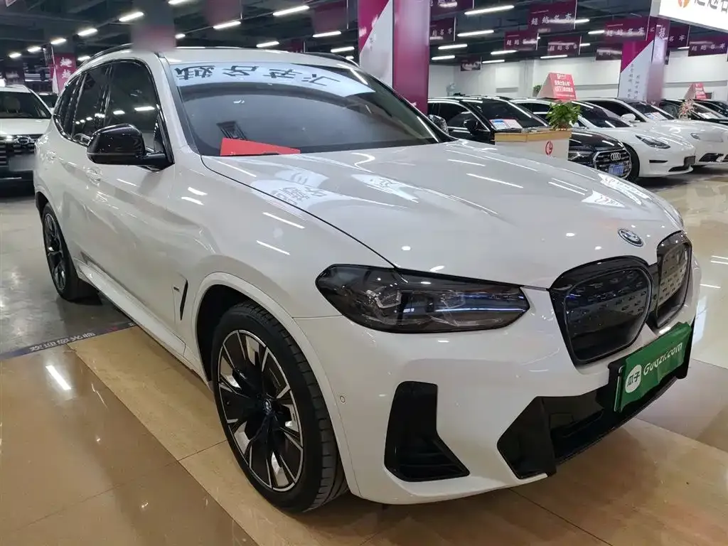 BMW iX3 2023 из CN, фото 5