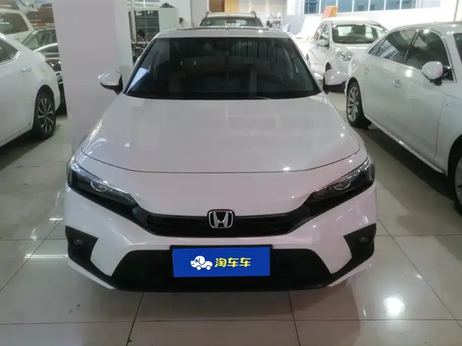 Honda Civic 2023 из CN, фото 2