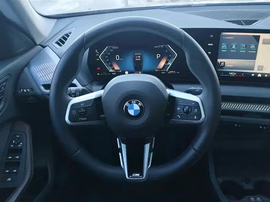 BMW 2 Series 2025 из CN, фото 2