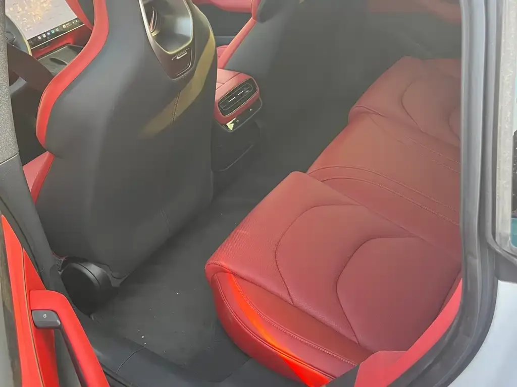 [object Object] SU7 2025 из CN, фото 6