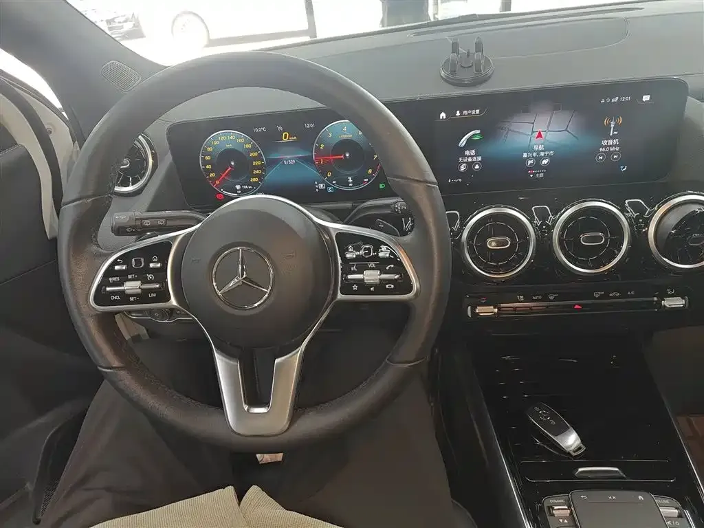Mercedes-Benz GLA 2022 из CN, фото 9