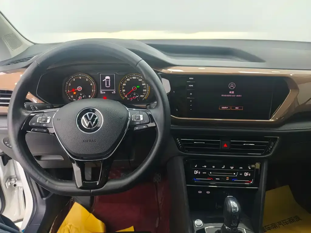 Volkswagen Tharu — фото 6