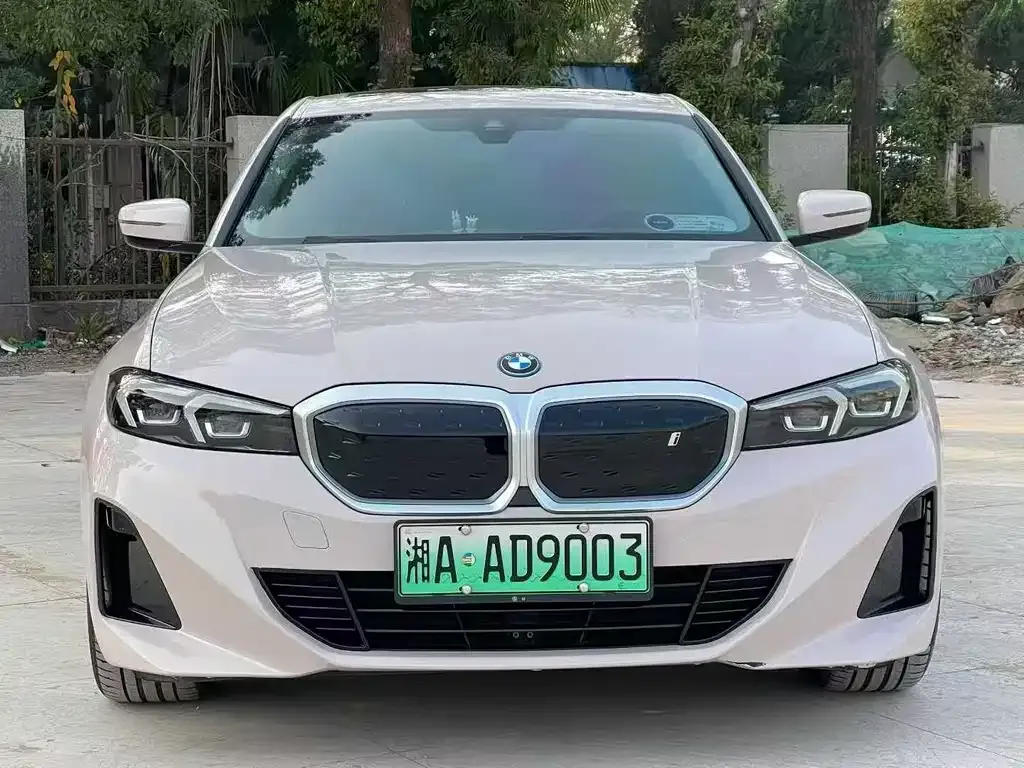 BMW i3 — фото 9