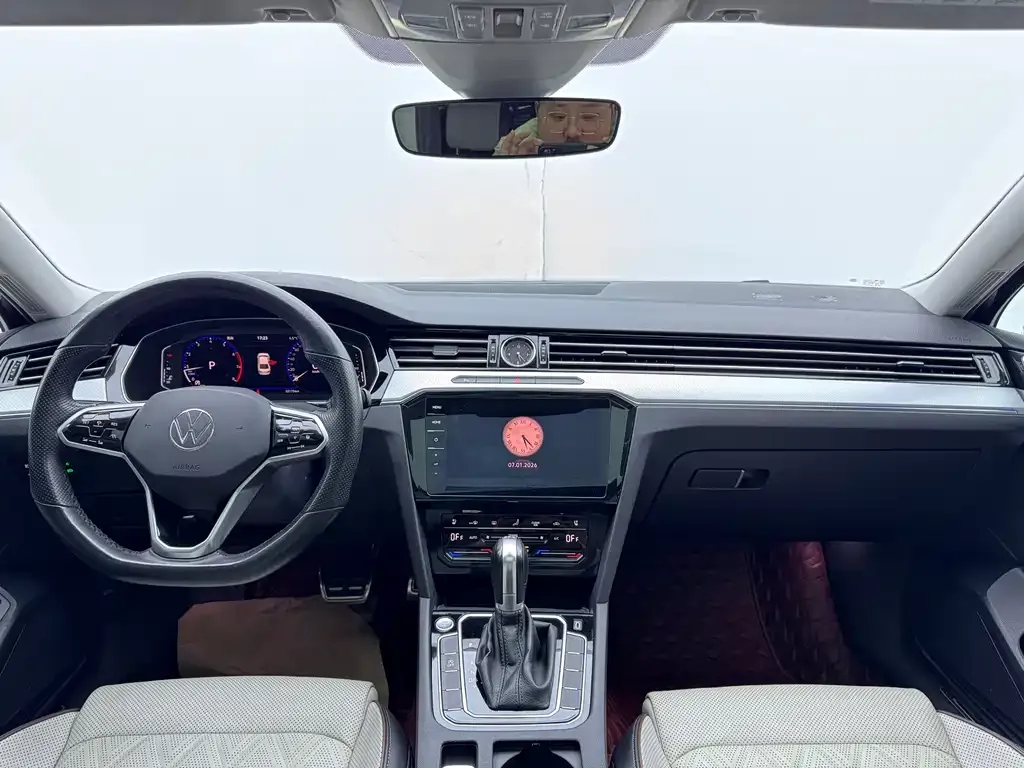 Volkswagen Magotan 2023 из CN, фото 7