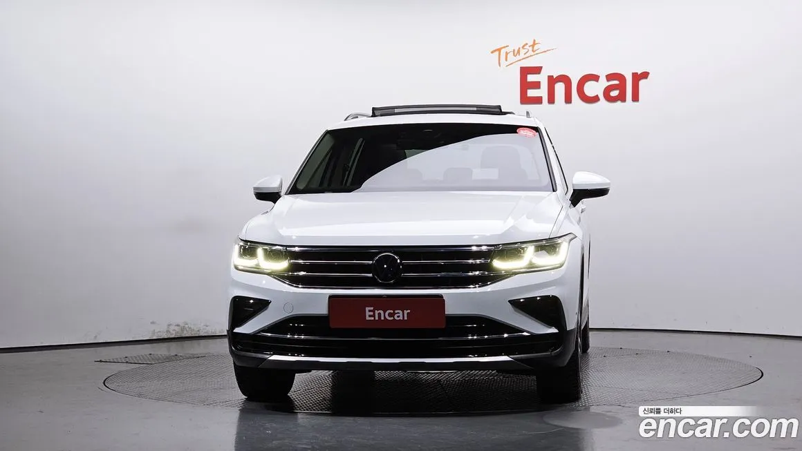 Volkswagen Tiguan — фото 3