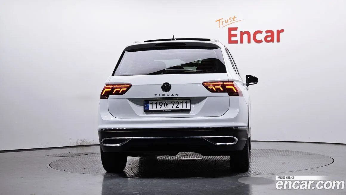 Volkswagen Tiguan — фото 4