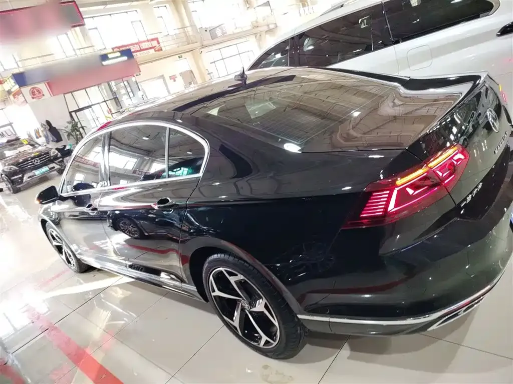 Volkswagen Magotan 2022 из CN, фото 6