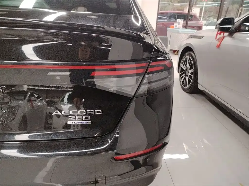 Honda Accord 2024 из CN, фото 7