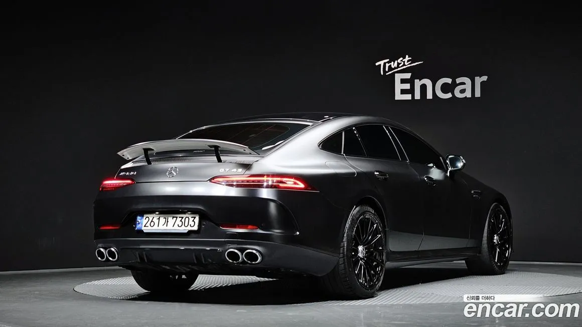 Mercedes-Benz AMG GT — фото 6