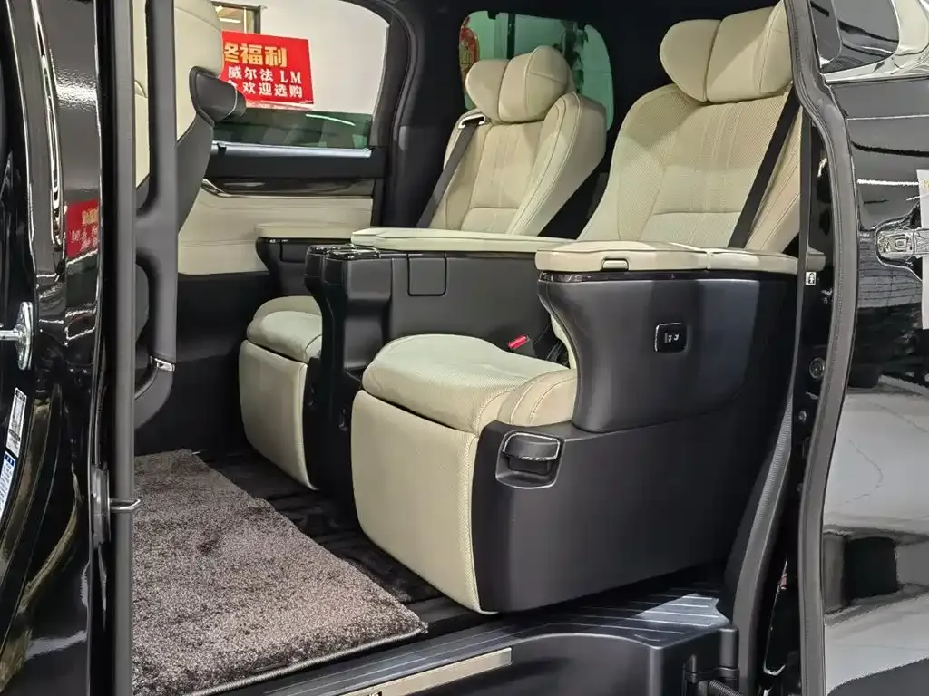 Lexus LM 2023 из CN, фото 7