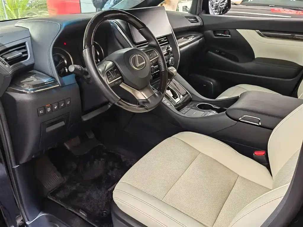 Lexus LM 2023 из CN, фото 10