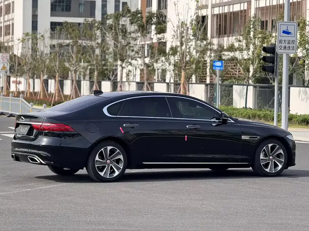 Jaguar XFL 2021 из CN, фото 10