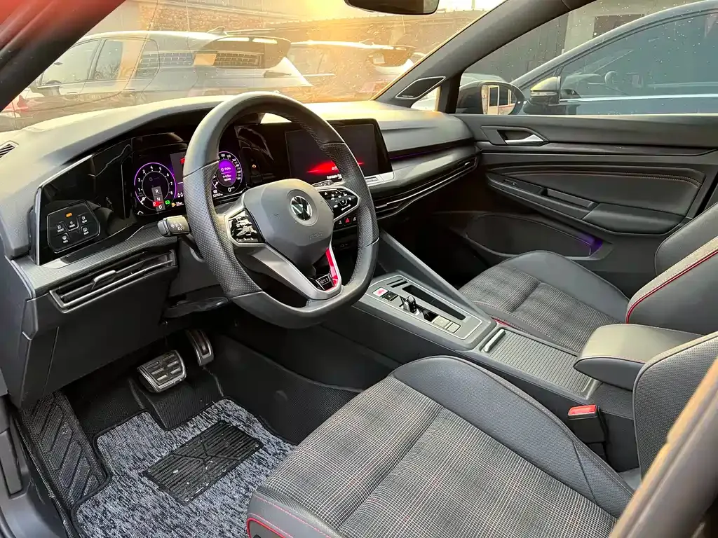 Volkswagen Golf GTI 2022 из CN, фото 8