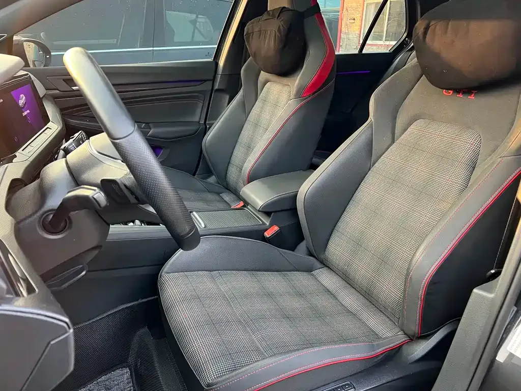 Volkswagen Golf GTI 2022 из CN, фото 10