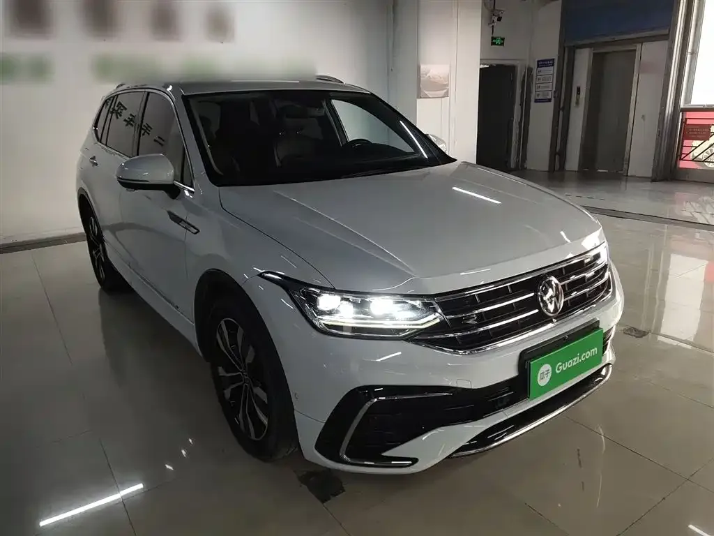 Volkswagen Tiguan L 2022 из CN, фото 10