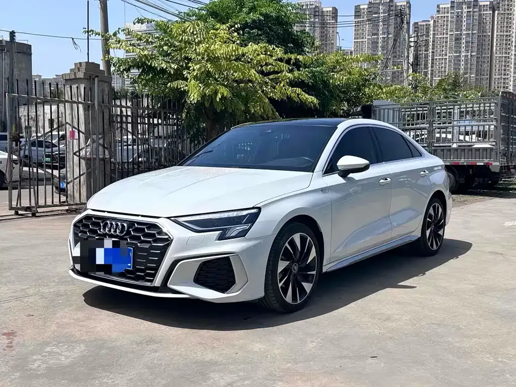 Audi A3 2022 из CN, фото 1