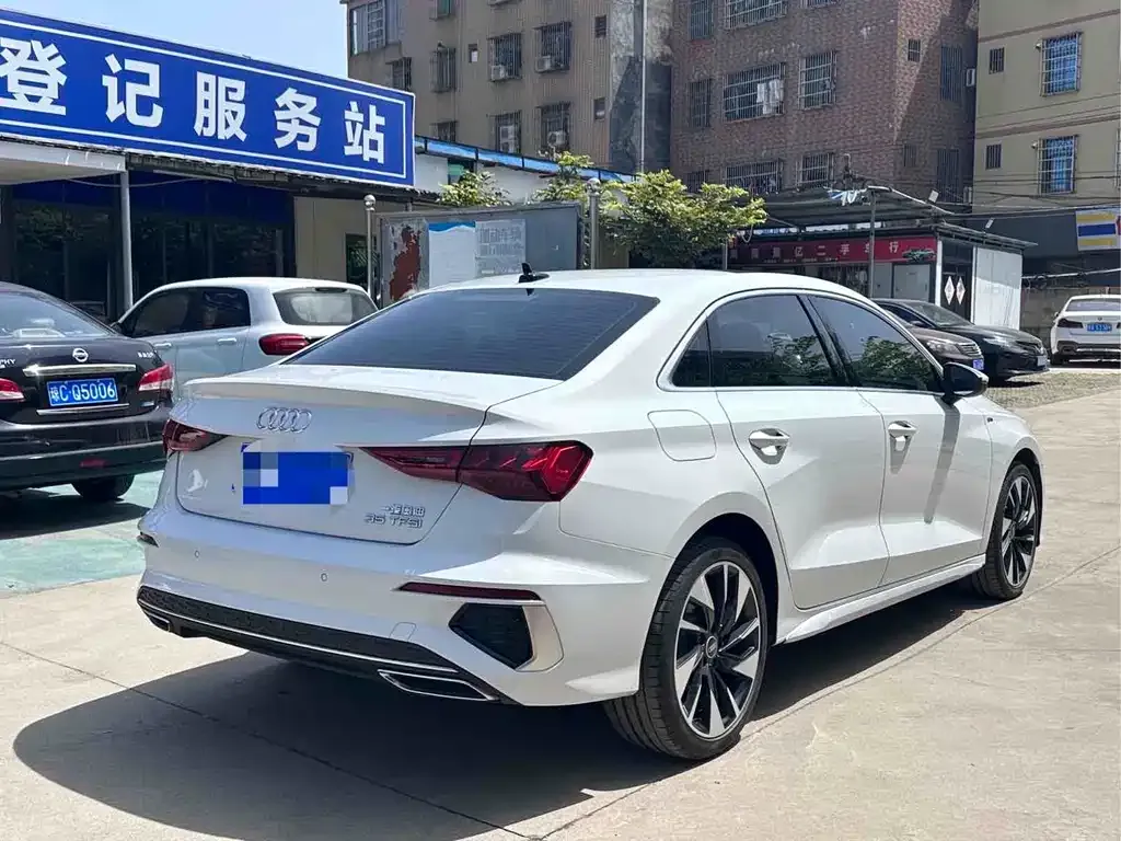 Audi A3 2022 из CN, фото 9