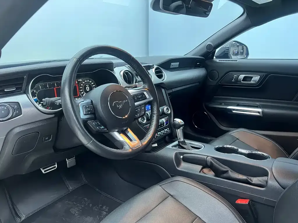 Ford Mustang 2023 из CN, фото 8
