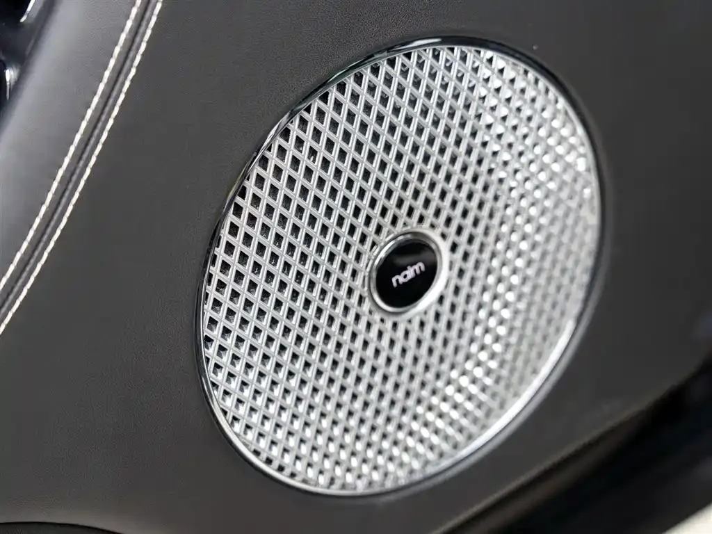 Bentley Bentayga 2023 из CN, фото 5
