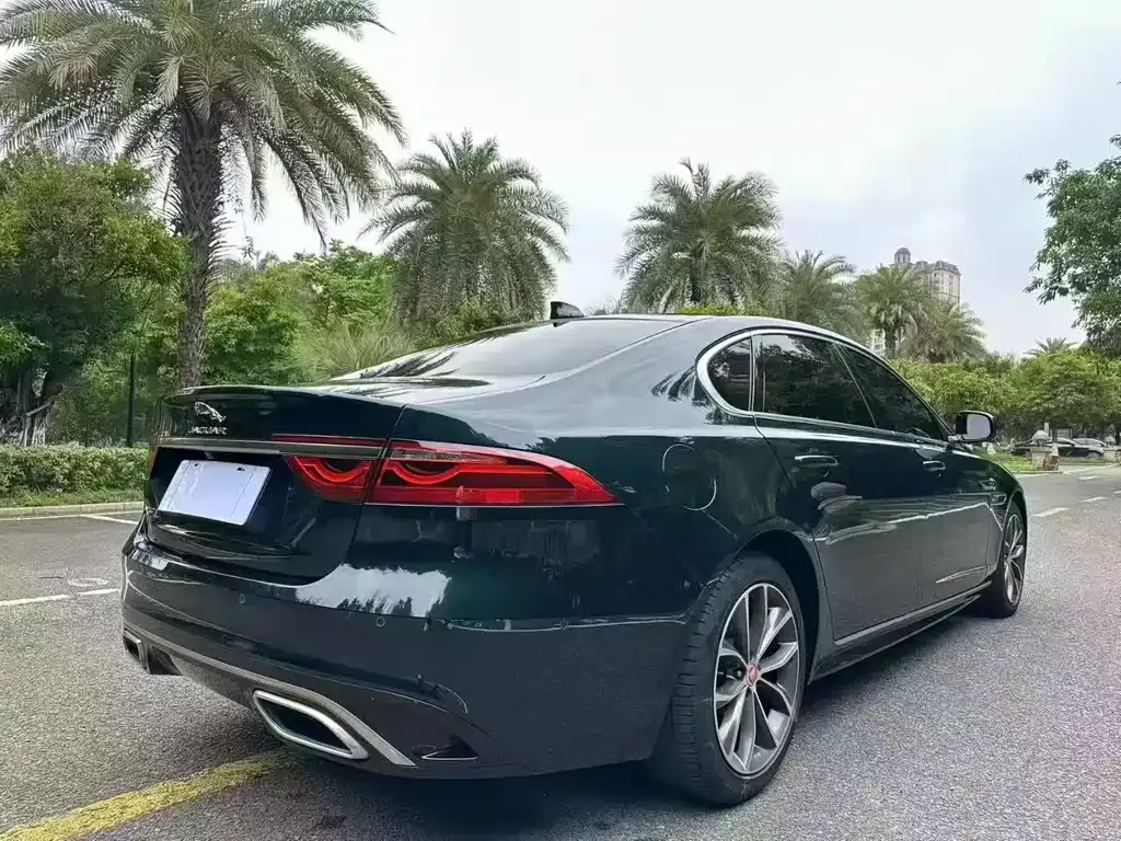 Jaguar XFL 2023 из CN, фото 7