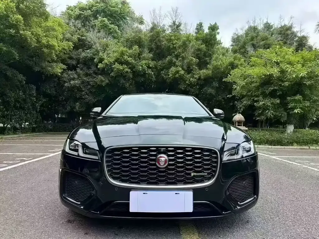 Jaguar XFL 2023 из CN, фото 8